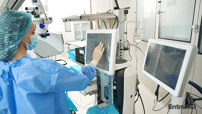 Cutting Edge Microsurgery Technology